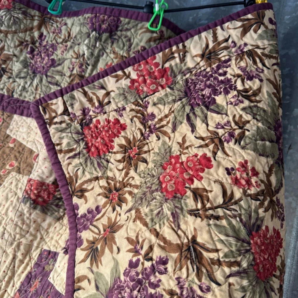 Handmade Patchwork Floral Quilt Blanket 54